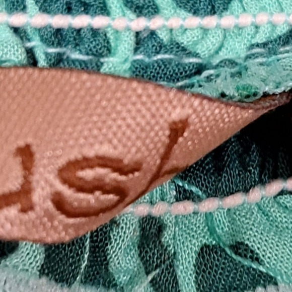 Khush Clothing Borabora Strapless ColumnMaxi Dress in Emerald Green Puzzle print - Picture 8 of 9